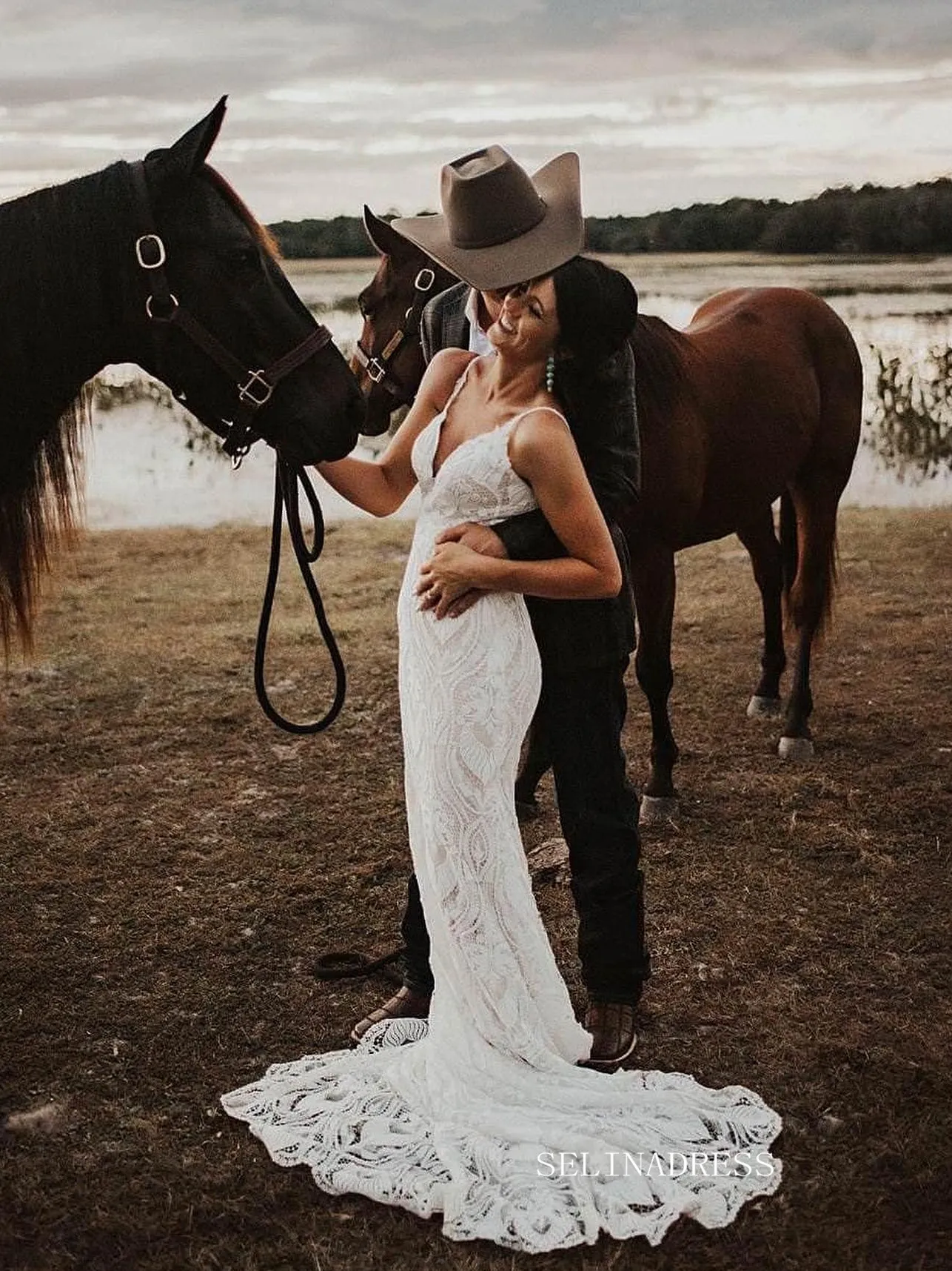 Mermaid Spaghetti Straps Country Wedding Dress Rustic Boho Lace Wedding Dresses KTC001